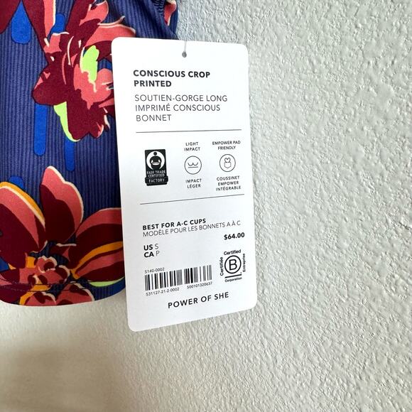 Athleta Blue Floral Printed Conscious Crop Racerback Top A-C Cups Women's S NWT - Picture 7 of 7